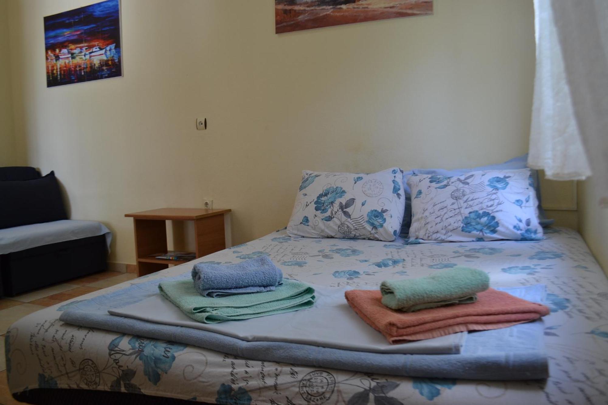 Apartments Milosevic บาร์ ภายนอก รูปภาพ